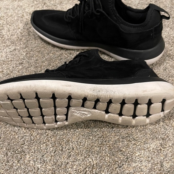 Nike Size 12 - Picture 4 of 5